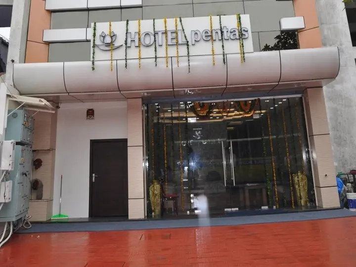 Агра: OYO 787 Hotel Pentas