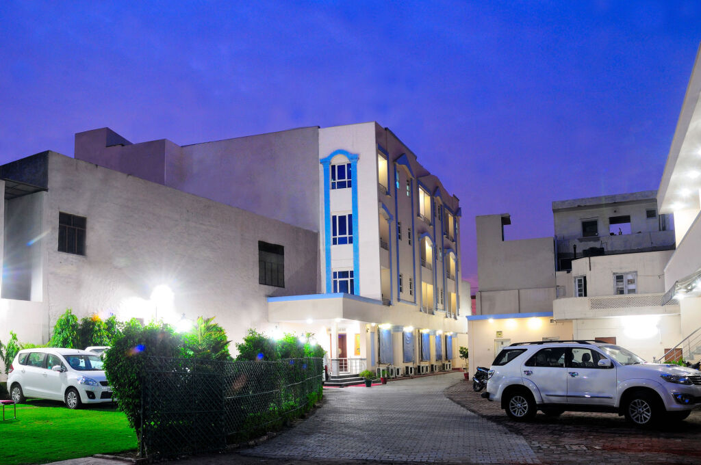 Джаландхар: Hotel Maharaja Residency