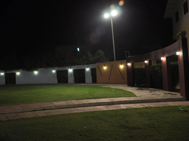 Нашик: Hotel Palms Residency