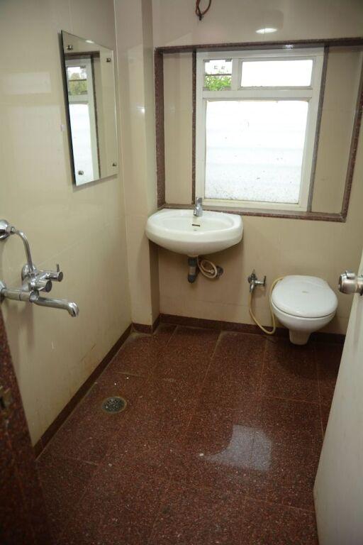 Нашик: Hotel Palms Residency