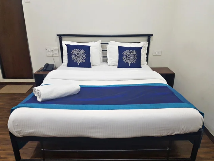 Мумбаи: Hotel Kumkum