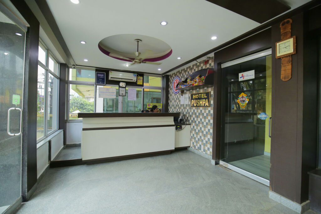 Пури: Hotel Pushpa - Berries Group of Hotels