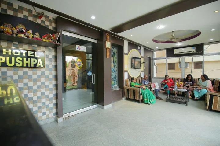 Пури: Hotel Pushpa - Berries Group of Hotels