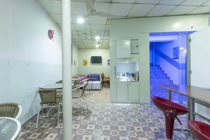 Нью-Дели: Smyle Inn