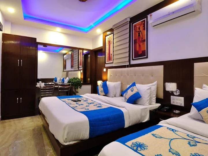Нью-Дели: Hotel Nirmal Mahal by Sushant Travels