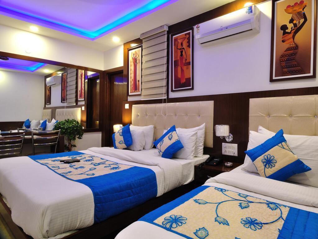 Нью-Дели: Hotel Nirmal Mahal by Sushant Travels