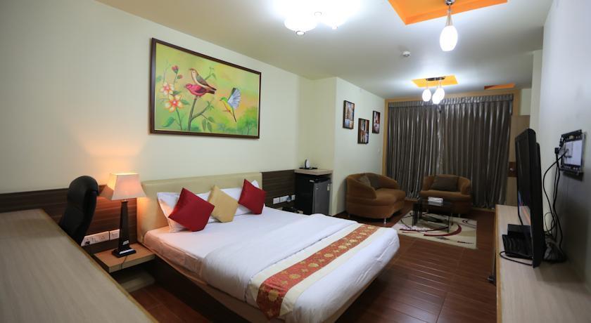 Бангалор: Apollo Sindoori Hotels Limited
