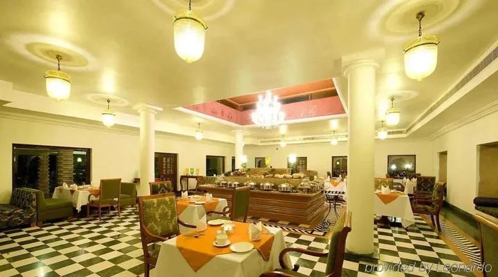 Khiyansaria: Samsara Resort and Camp