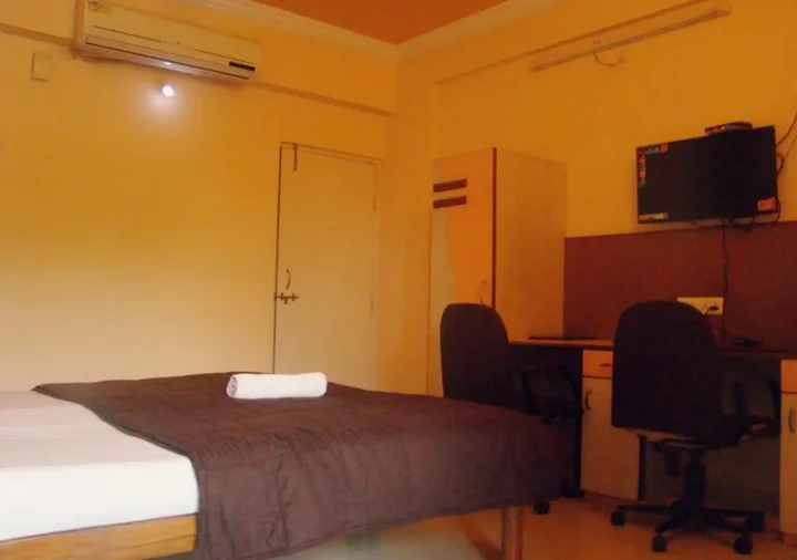 Нагпур: Hotel Gayatri Inn