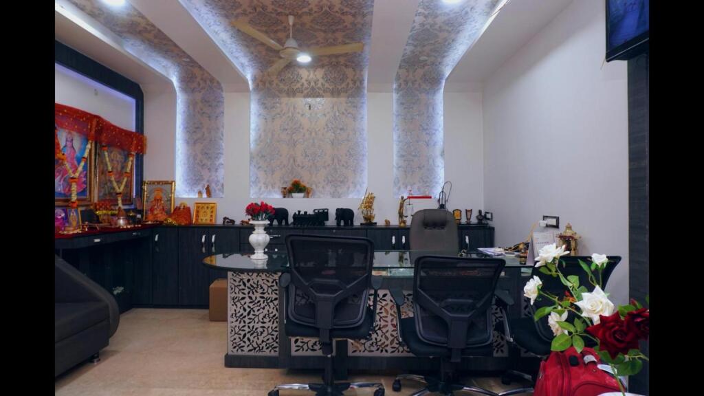 Нагпур: Hotel Gayatri Inn