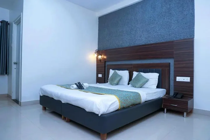Нагпур: Hotel Gayatri Inn