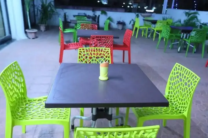 Аурангабад: Hotel Girnar