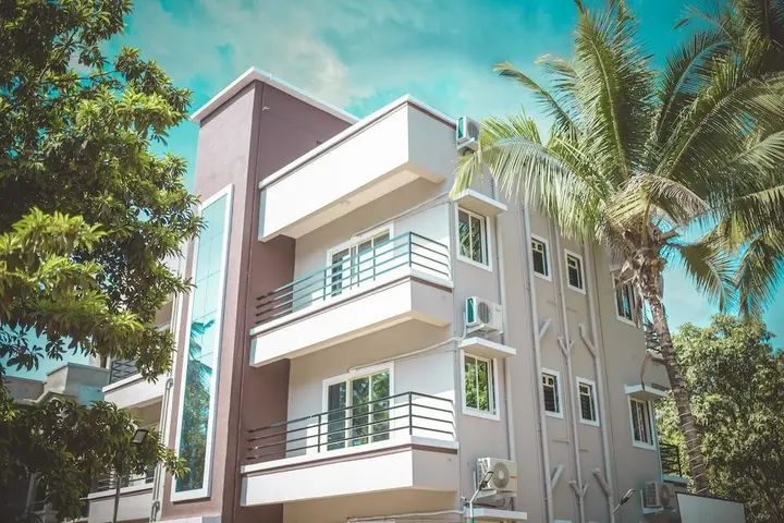 Киим: Hotel Sea View(A Beach Property)