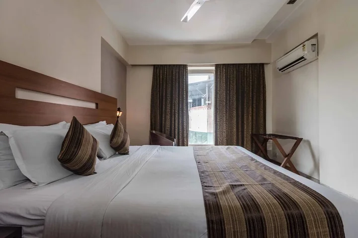 Нави-Мумбай: Hotel Tanish Residency