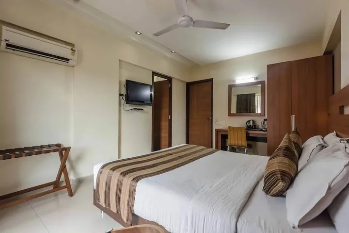 Нави-Мумбай: Hotel Tanish Residency