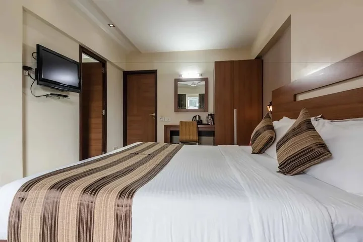 Нави-Мумбай: Hotel Tanish Residency