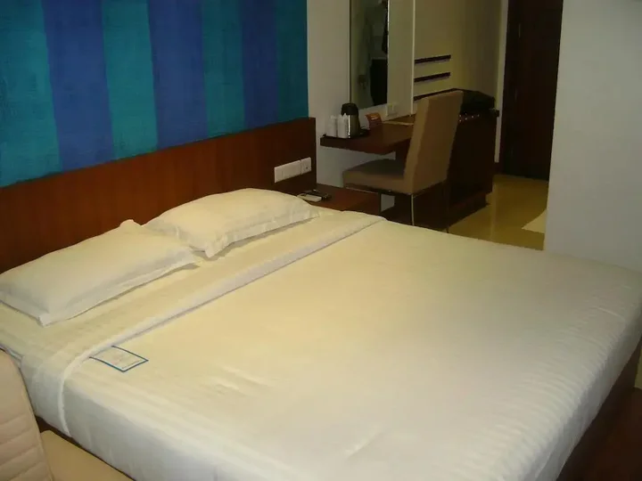 Кондотти: Hotel Marina Residency