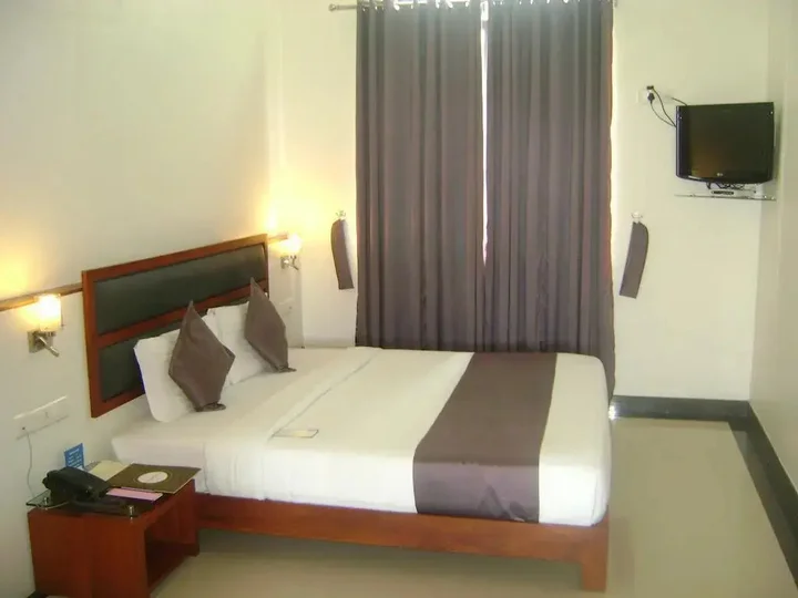 Кондотти: Hotel Marina Residency