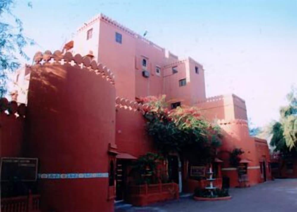 Биканер: Hotel Bhairon Vilas