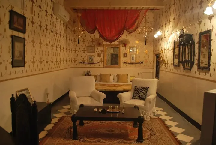 Биканер: Hotel Bhairon Vilas