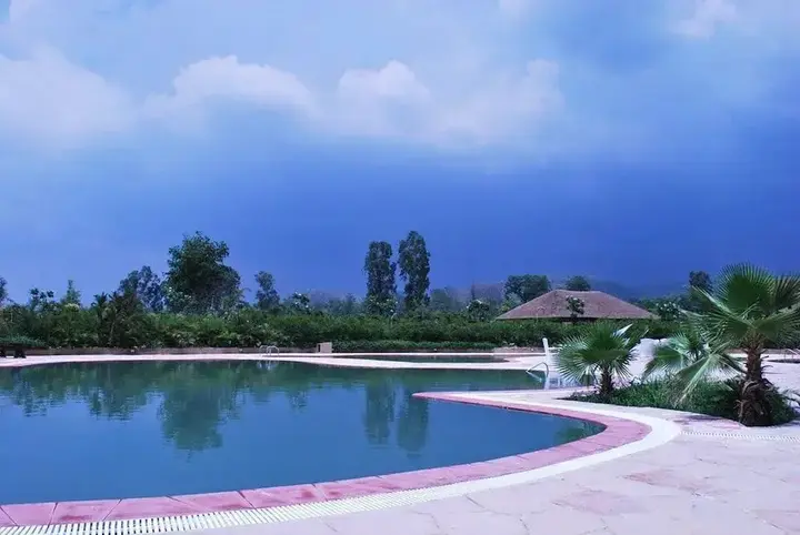 Наинитал: Samsara The Resort & Club