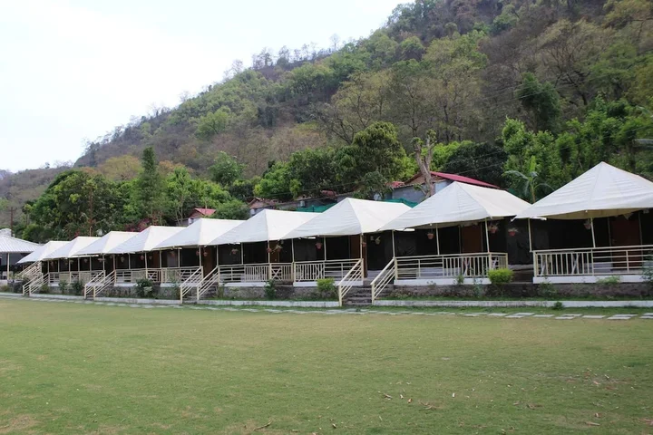 Раникхет: Nature's Valley Resort