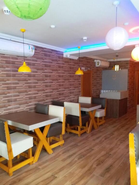 Гувахати: Hotel Mahalaxmi Indo Myanmar