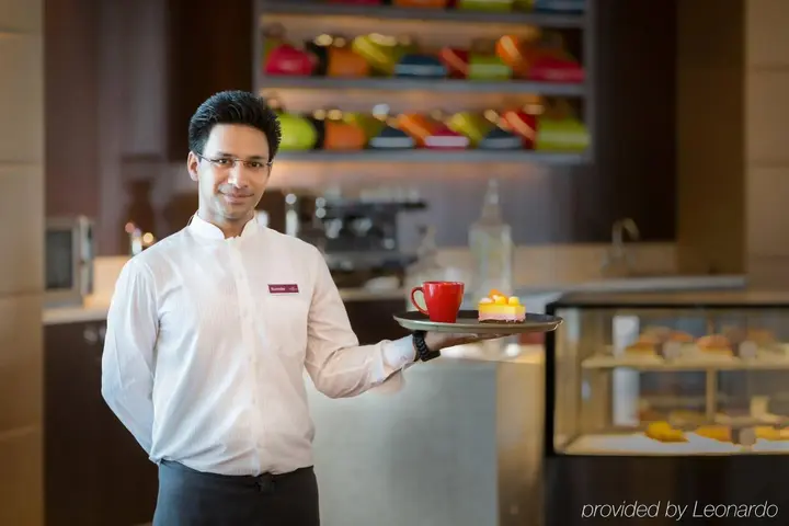 Большая Нойда: Crowne Plaza Greater Noida by IHG