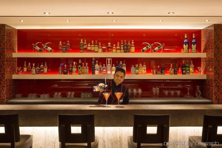 Большая Нойда: Crowne Plaza Greater Noida by IHG