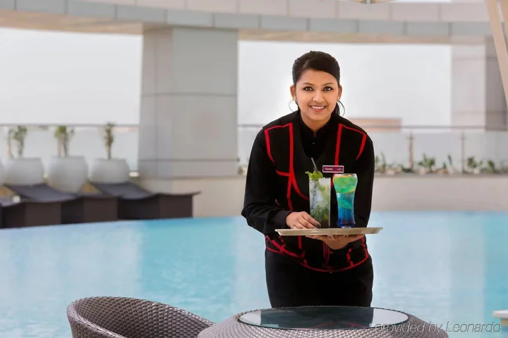 Большая Нойда: Crowne Plaza Greater Noida by IHG