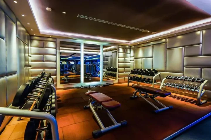 Большая Нойда: Crowne Plaza Greater Noida by IHG