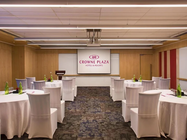 Большая Нойда: Crowne Plaza Greater Noida by IHG