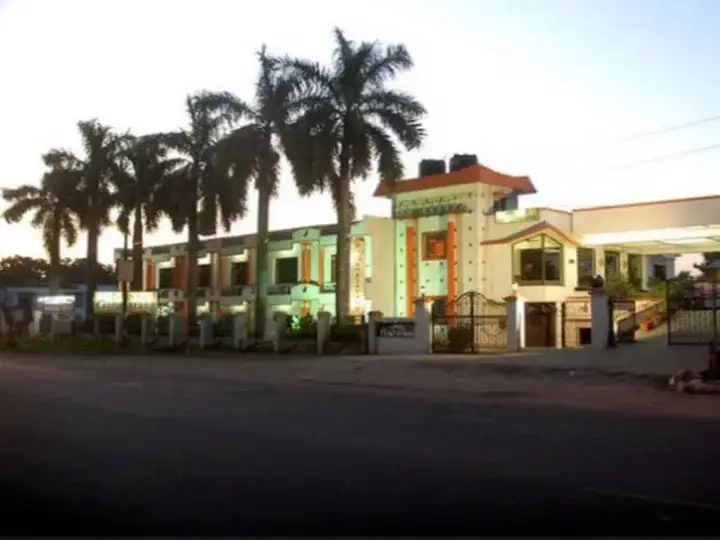 Джвалапур: Hotel Gangtarang