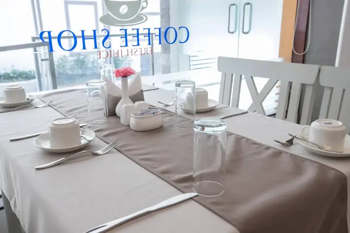 Эрамаллур: Royal Residency