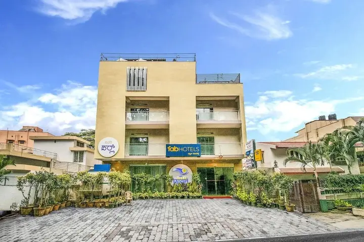 Бангалор: FabHotel Ivory Pearl Koramangala