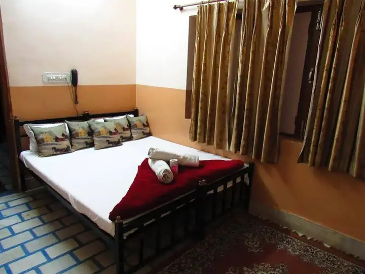 carousel image 4