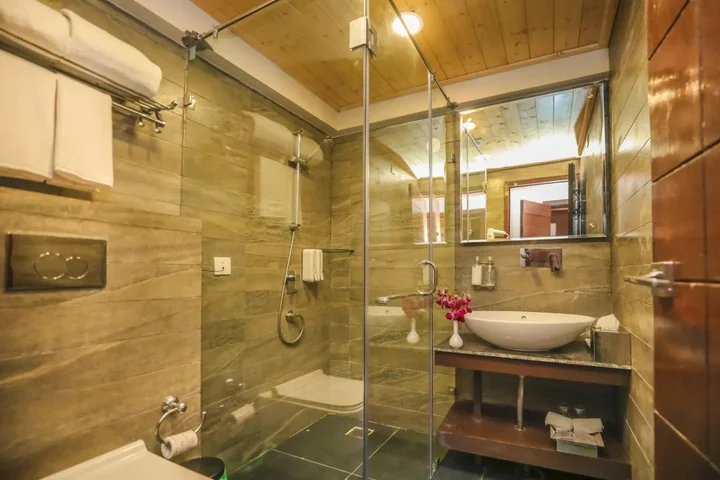 Дармсала: Regenta Resort Exotica Dharamshala on Hilltop