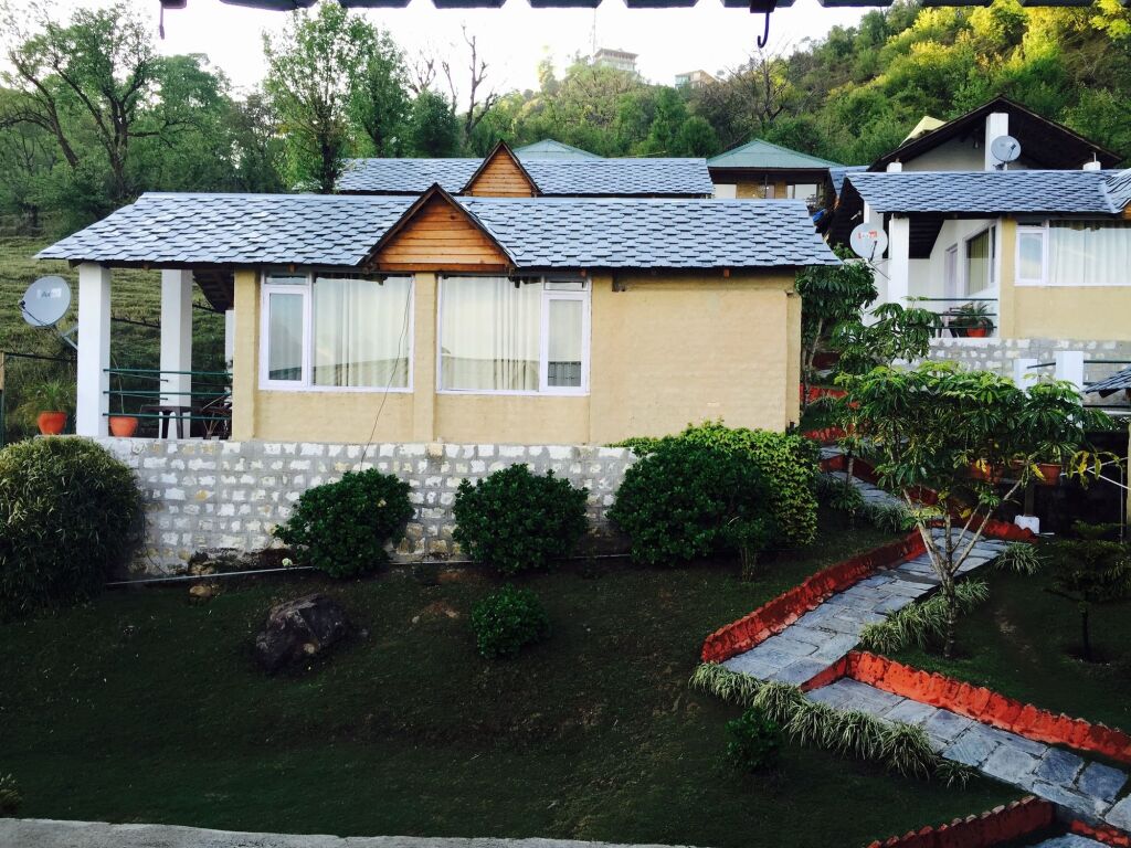 Дармсала: Regenta Resort Exotica Dharamshala on Hilltop