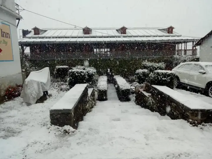 Раникхет: Kausani Best Inn