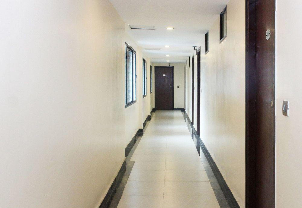 Бангалор: OYO 5488 Hotel The Libra