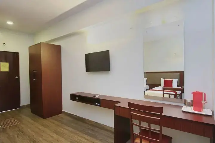 Бангалор: OYO 5488 Hotel The Libra