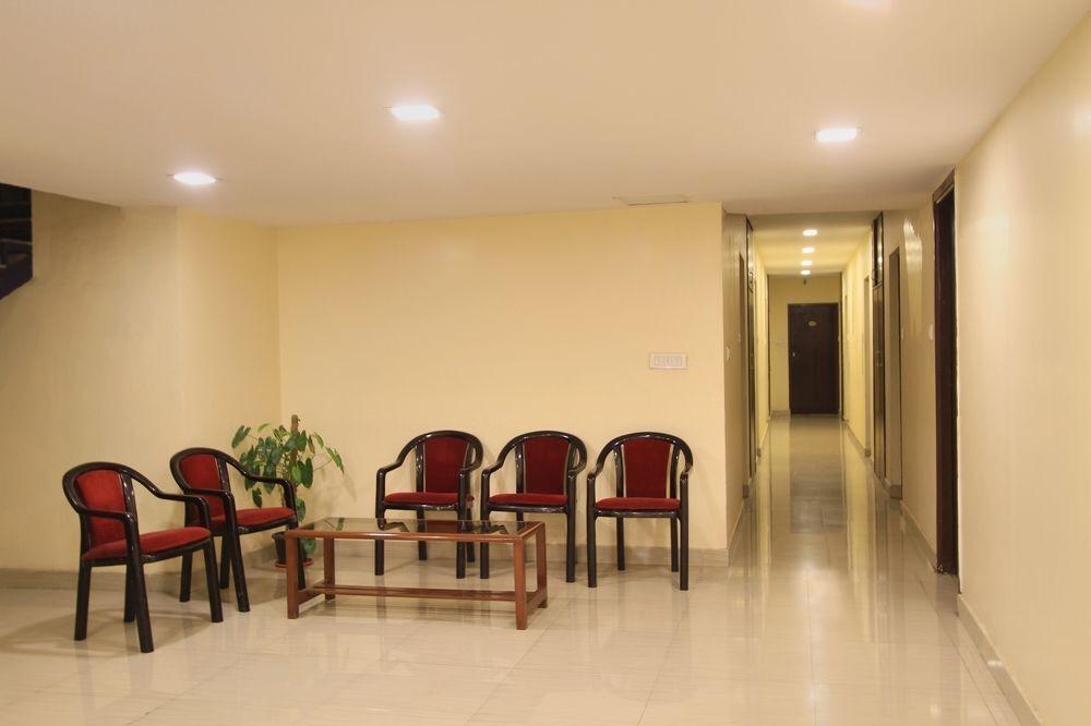 Бангалор: OYO 5488 Hotel The Libra