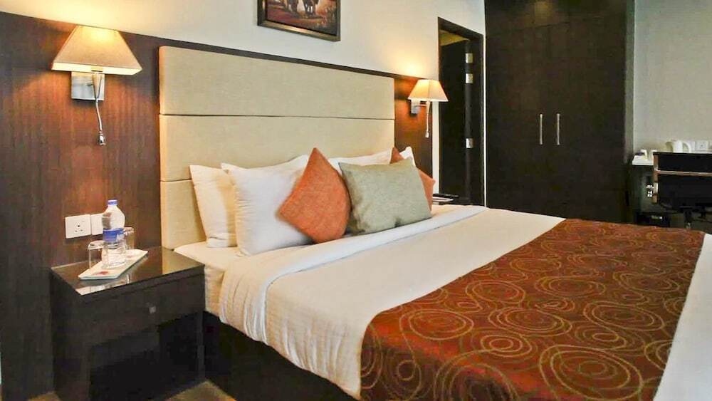 Гуруграм: DS Clarks Inn Gurgaon