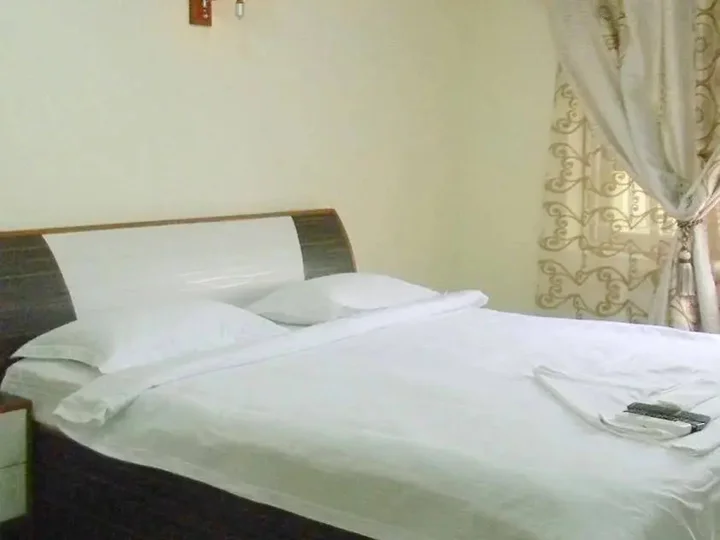 Бангалор: Wafi Suites by Rofeka Hospitality