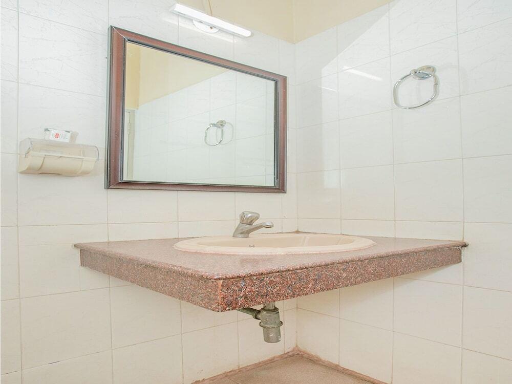 Бангалор: Compact Greenview Homes