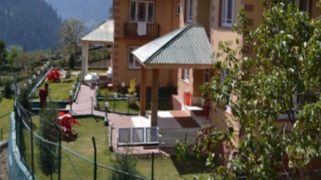 Пахалгам: Paristan Resorts