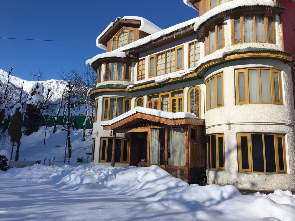 Пахалгам: Bombay Palace