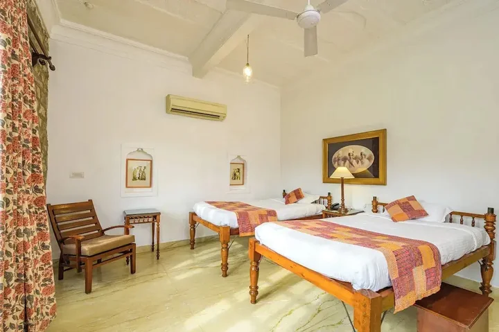 Гвалиор: Neemrana's - Deo Bagh