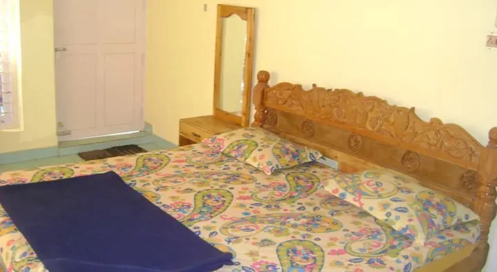 Ковалам: White House Beach Resort