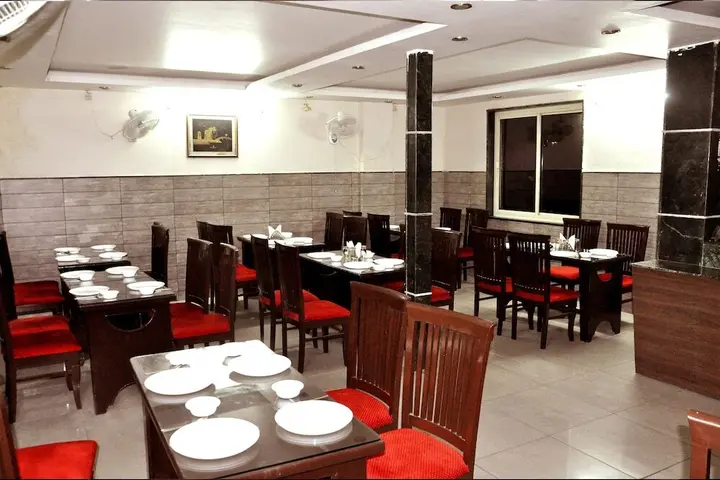Катра: Jagdish Residency